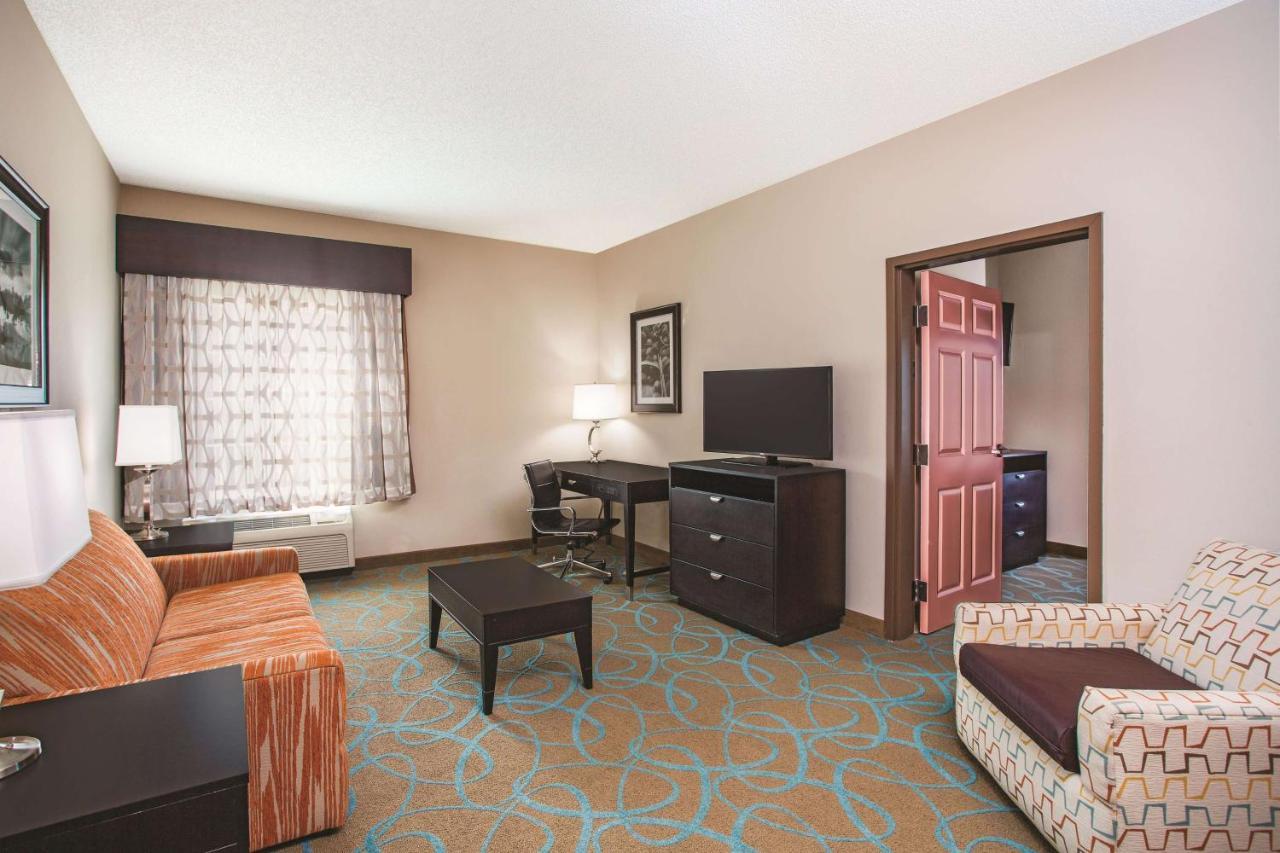 La Quinta By Wyndham Kingsland/Kings Bay Naval B Hotel Buitenkant foto