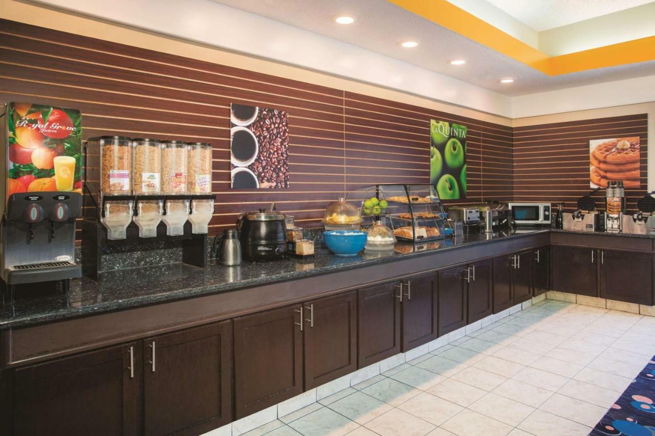 La Quinta By Wyndham Kingsland/Kings Bay Naval B Hotel Buitenkant foto
