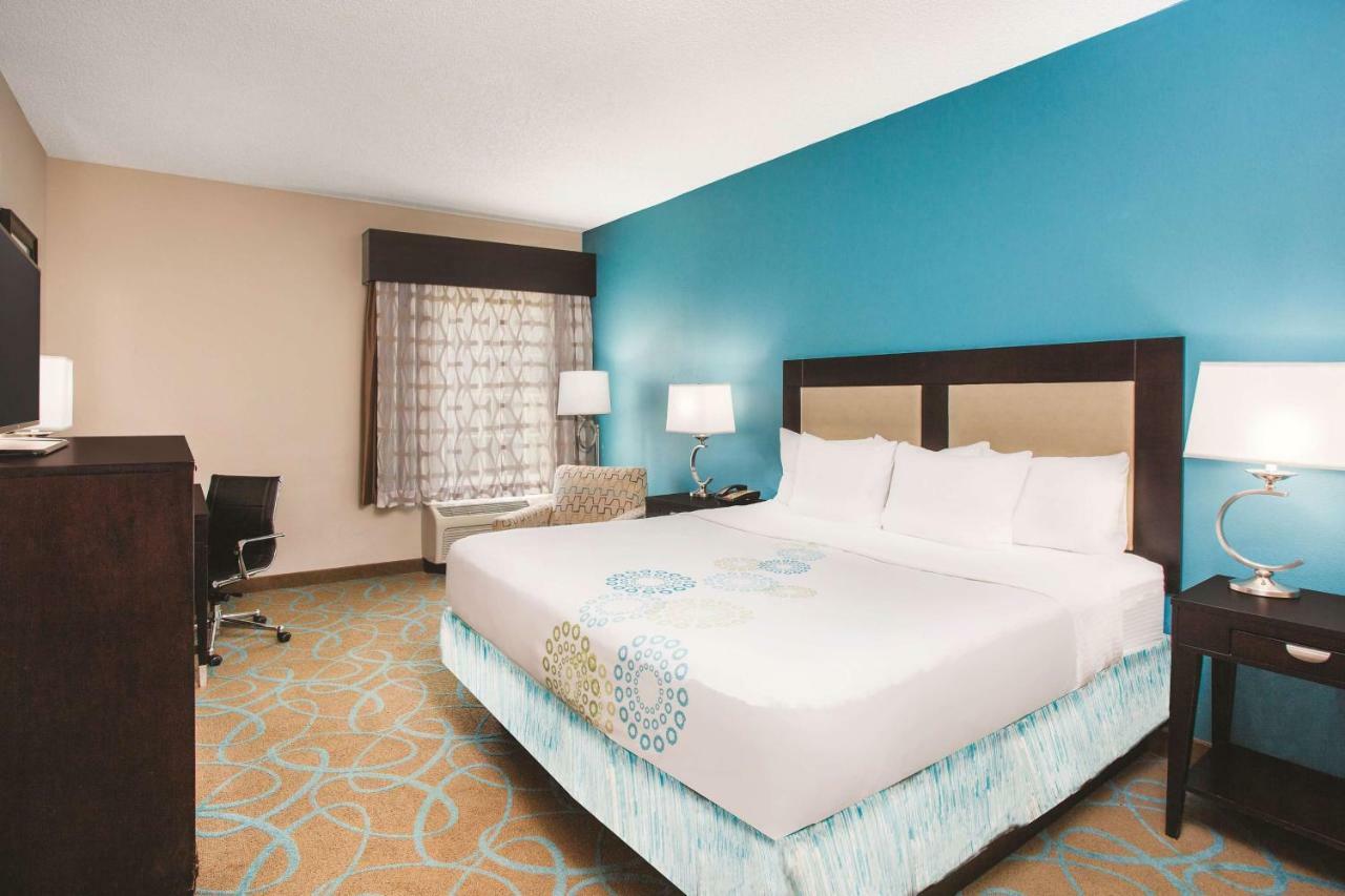 La Quinta By Wyndham Kingsland/Kings Bay Naval B Hotel Buitenkant foto